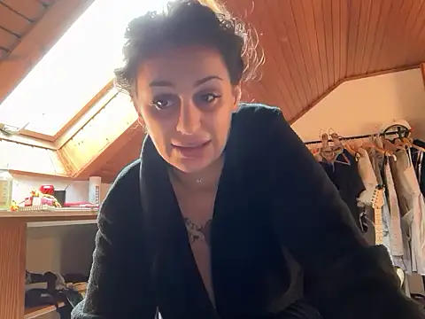 JeSuisUnTapin online show from 13, 10, 2025