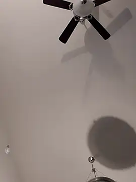 Dilldough405 online show from 17, 4, 2026