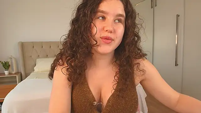 Ariella Sol online show from 8, 2, 2026