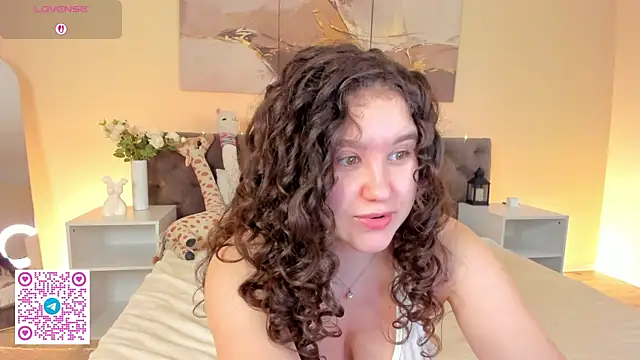 Ariella Sol online show from 8, 6, 2026