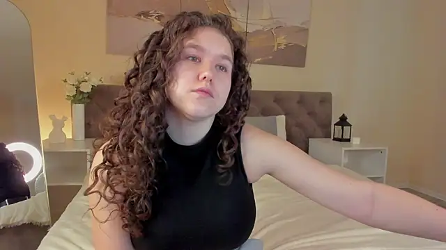 Ariella Sol online show from 8, 7, 2026