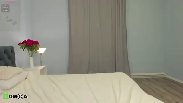 Ariella Sol online show from 11, 4, 2026