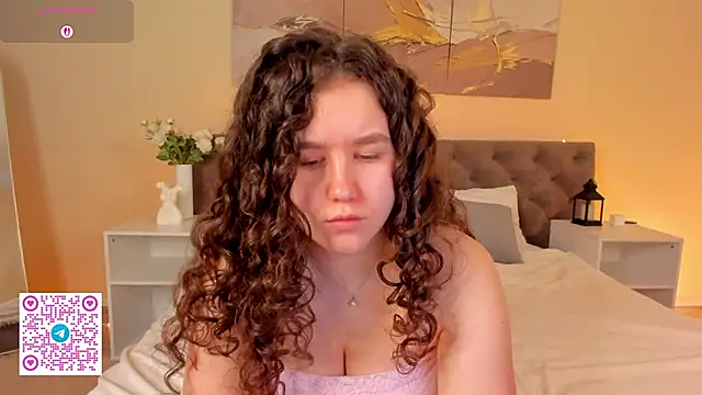 Ariella Sol online show from 11, 6, 2026