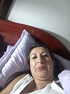 Snapshot of any_mour chatting on 2, 3, 2025 any mour online show from 2, 3, 2025