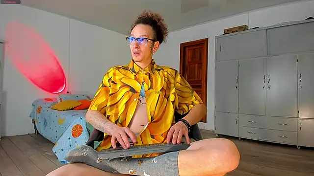 MrShaggy online show from 1, 6, 2026