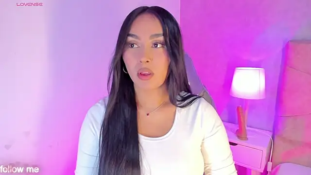 Cameliaa Smiith online show from 12, 7, 2026