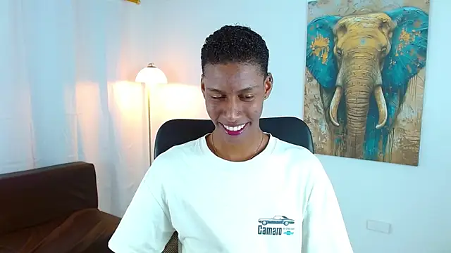 maiki18  online show from 3, 12, 2025