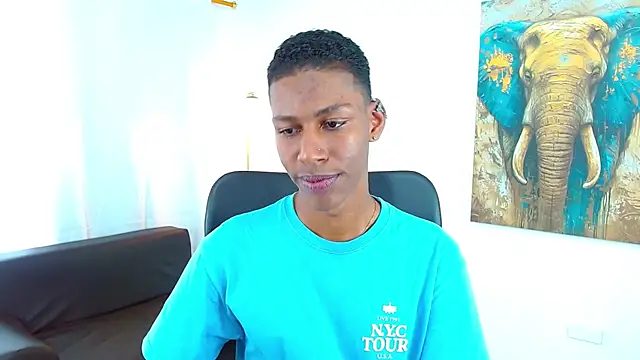 maiki18  online show from 26, 11, 2025