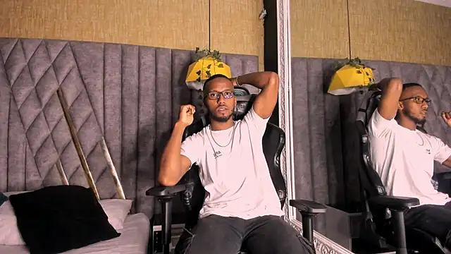 JamesParck online show from 10, 4, 2026