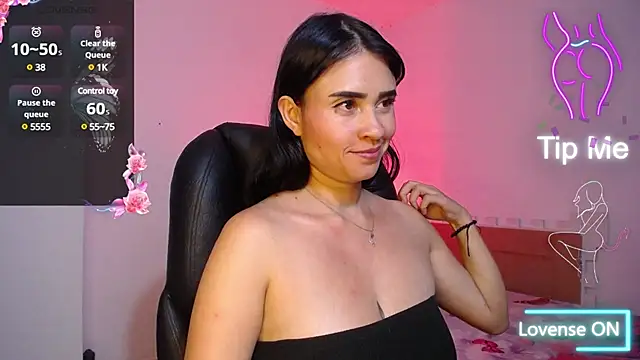 keelly richaardson1 online show from 24, 1, 2025