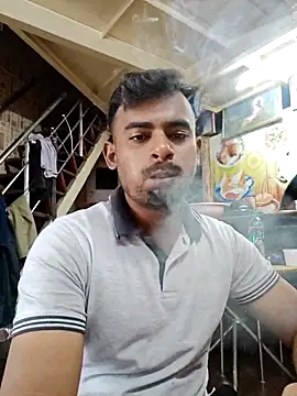 Snapshot of rayhan085 chatting on 21, 9, 2025 rayhan085 online show from 21, 9, 2025