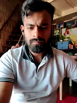 Snapshot of rayhan085 chatting on 3, 3, 2025 rayhan085 online show from 3, 3, 2025