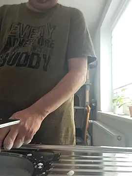 Snapshot of ShyBoy1982 chatting on 30, 9, 2025 ShyBoy1982 online show from 30, 9, 2025