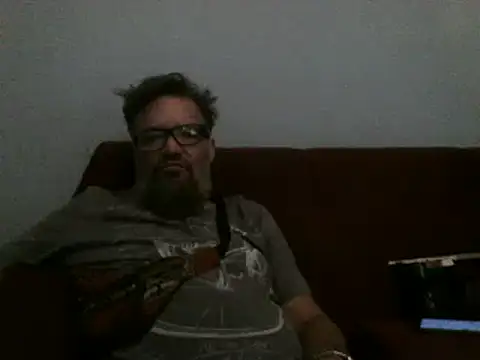 Snapshot of LECHEBALLS chatting on 26, 5, 2026 LECHEBALLS online show from 26, 5, 2026