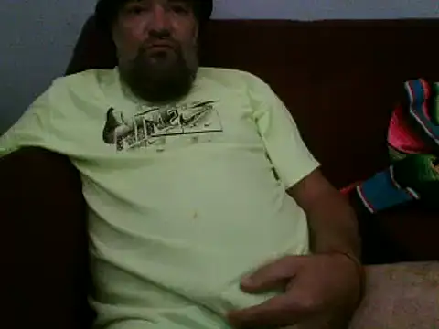 Snapshot of LECHEBALLS chatting on 8, 5, 2026 LECHEBALLS online show from 8, 5, 2026
