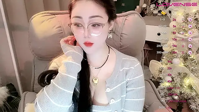 Monica-888 online show from 9, 3, 2025