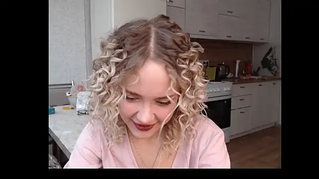Snapshot of Miss_Amelissa chatting on 2, 3, 2025 Miss Amelissa online show from 2, 3, 2025