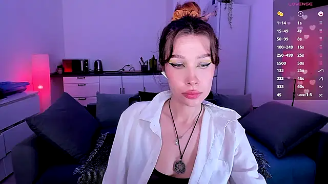 Snapshot of tenderdreams chatting on 9, 10, 2025 tenderdreams online show from 9, 10, 2025