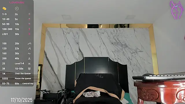 Victtoria Parker online show from 17, 10, 2025