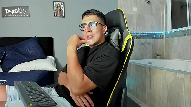 owengray2n online show from 20, 2, 2025