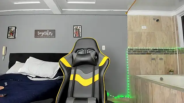 owengray2n online show from 17, 1, 2025