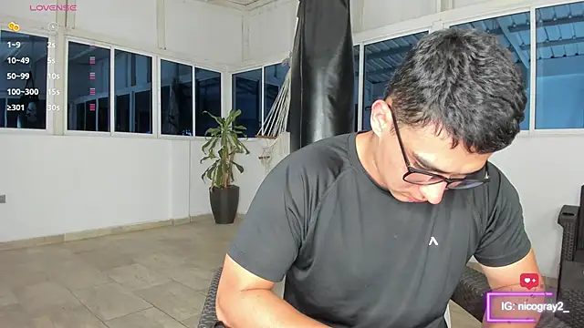 owengray2n online show from 13, 3, 2025