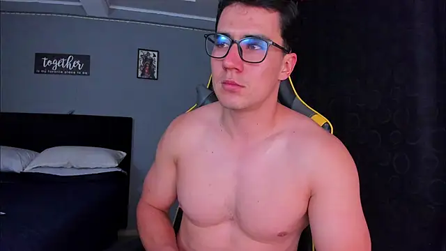 owengray2n online show from 15, 10, 2025