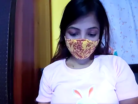 Snapshot of cutesoma2 chatting on 28, 10, 2025 cutesoma2 online show from 28, 10, 2025