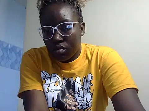 Sexy racy rebel  online show from 18, 12, 2025