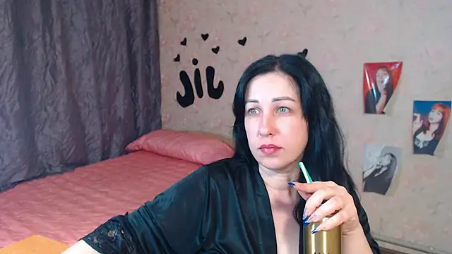 JillStevens online show from 8, 11, 2025