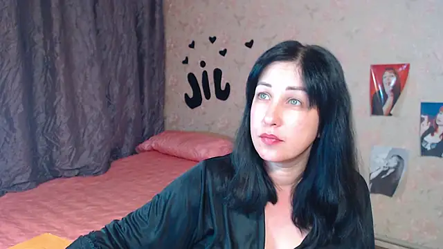 JillStevens online show from 10, 10, 2025