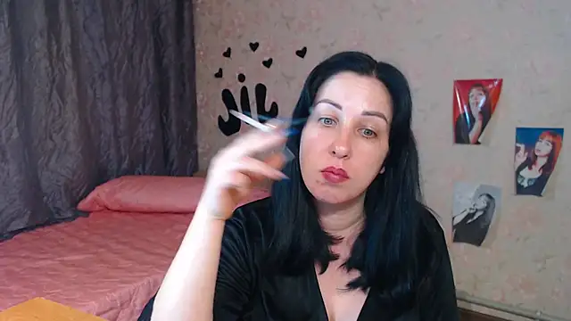 JillStevens online show from 6, 11, 2025