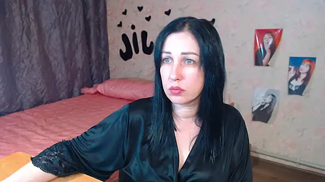 JillStevens online show from 12, 11, 2025