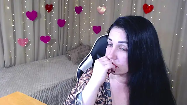 Snapshot of JillStevens chatting on 25, 4, 2026 JillStevens online show from 25, 4, 2026
