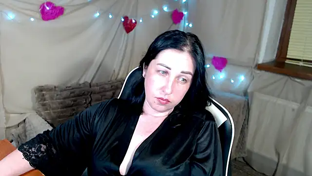 Snapshot of JillStevens chatting on 6, 6, 2026 JillStevens online show from 6, 6, 2026