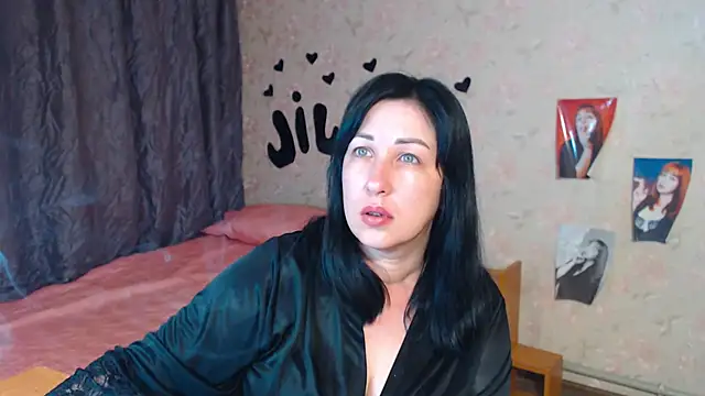 JillStevens online show from 23, 9, 2025