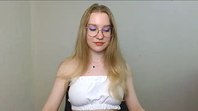 cindi hot online show from 13, 7, 2026