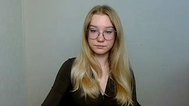 cindi hot online show from 14, 11, 2025