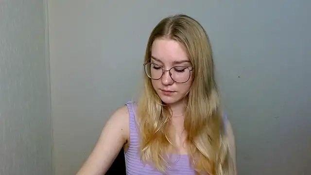 cindi hot online show from 25, 11, 2025