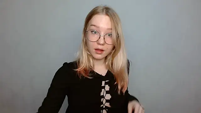 cindi hot online show from 6, 2, 2025