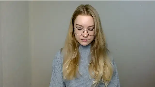 Snapshot of cindi_hot chatting on 1, 6, 2026 cindi hot online show from 1, 6, 2026