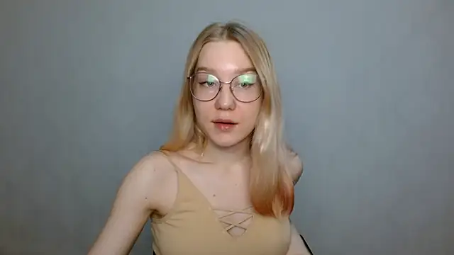 cindi hot online show from 23, 1, 2025