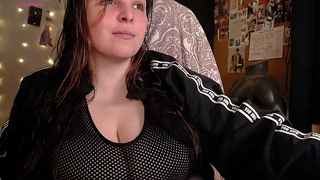 Saya sweet online show from 4, 10, 2025