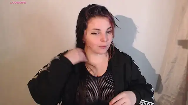 Saya sweet online show from 7, 1, 2025
