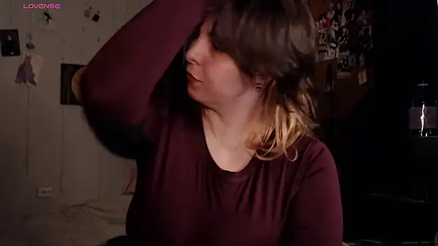 Saya sweet online show from 17, 12, 2025