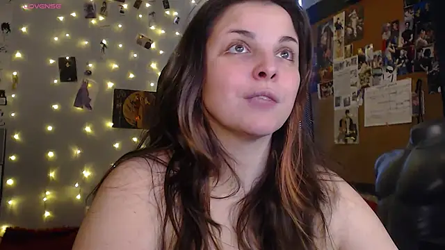 Saya sweet online show from 12, 10, 2025