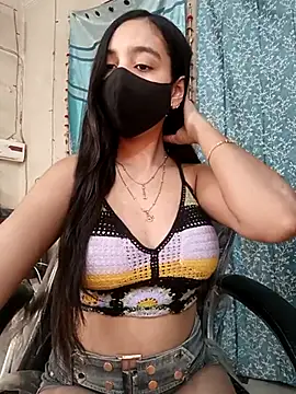 Parinaaz18 online show from 12, 3, 2025