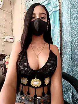 Parinaaz18 online show from 8, 3, 2025