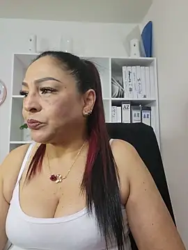 Gina Myers online show from 6, 6, 2026