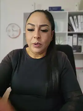 Snapshot of Gina_Myers chatting on 19, 7, 2026 Gina Myers online show from 19, 7, 2026